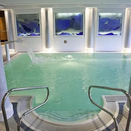 Hofgut Georgenthal Hotel 4*