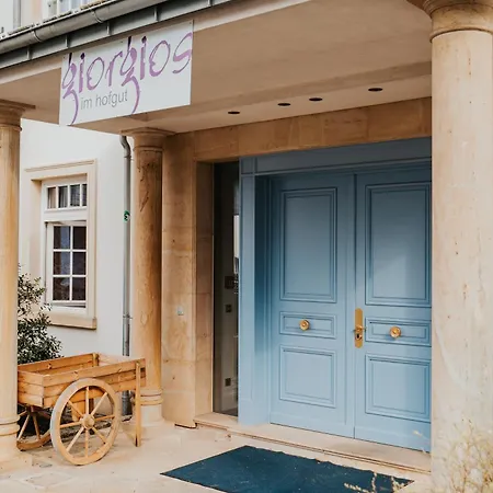 Hofgut Georgenthal 4*