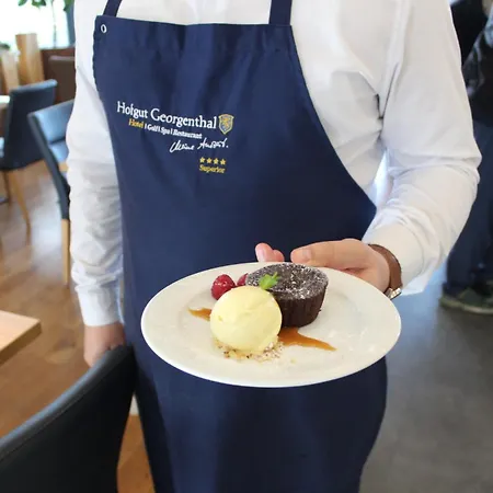 Hotel Hofgut Georgenthal