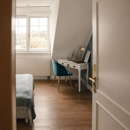 Hofgut Georgenthal 4*